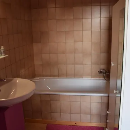 La Place Verte Bed & Breakfast Surice