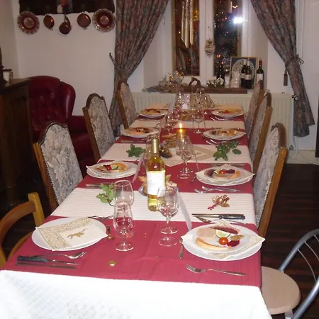 Bed & Breakfast La Place Verte Surice